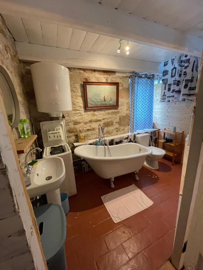 Authentique maison de pêcheur au coeur d'un hameau Crozon Extérieur photo